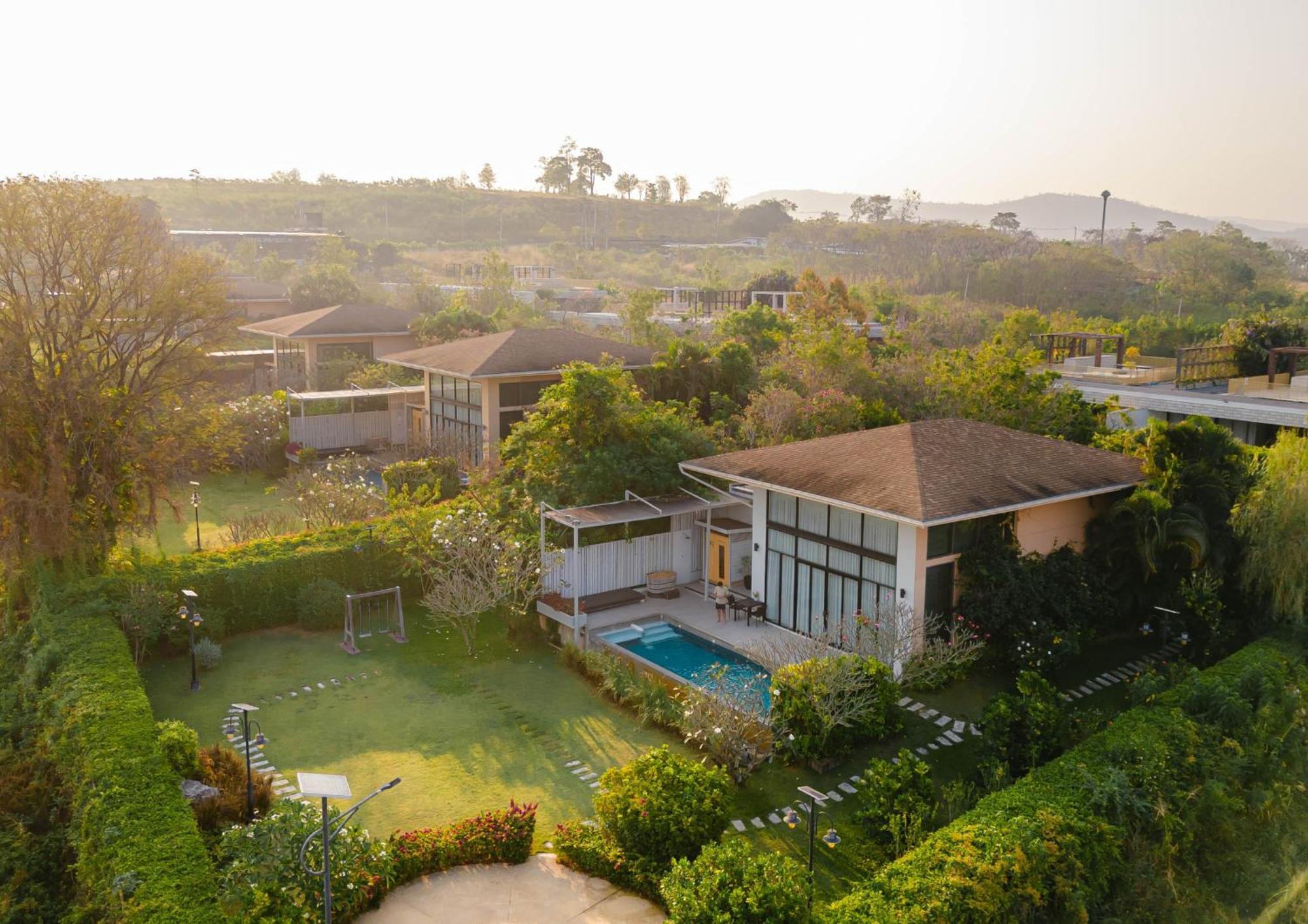 The Private Pool Villas At Civilai Hill Khao Yai Nong Sarai Exterior photo